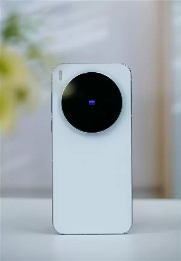 配长焦“大炮”！vivo X300 Pro摄影师套装图赏