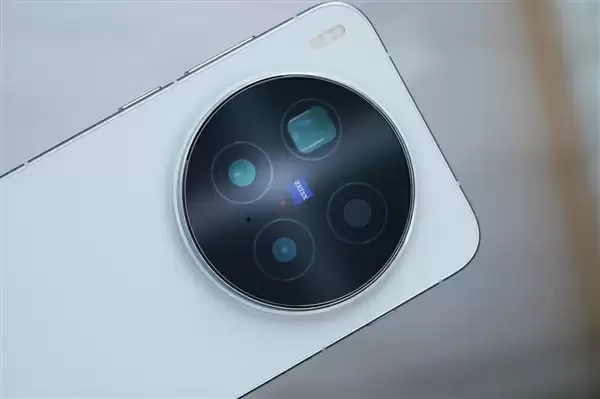 配长焦“大炮”！vivo X300 Pro摄影师套装图赏