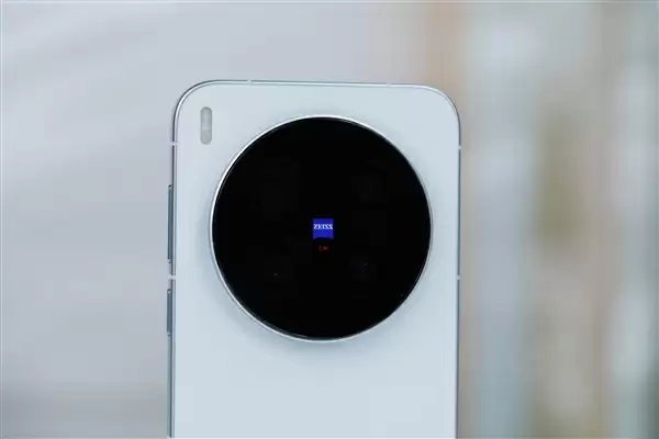 配长焦“大炮”！vivo X300 Pro摄影师套装图赏