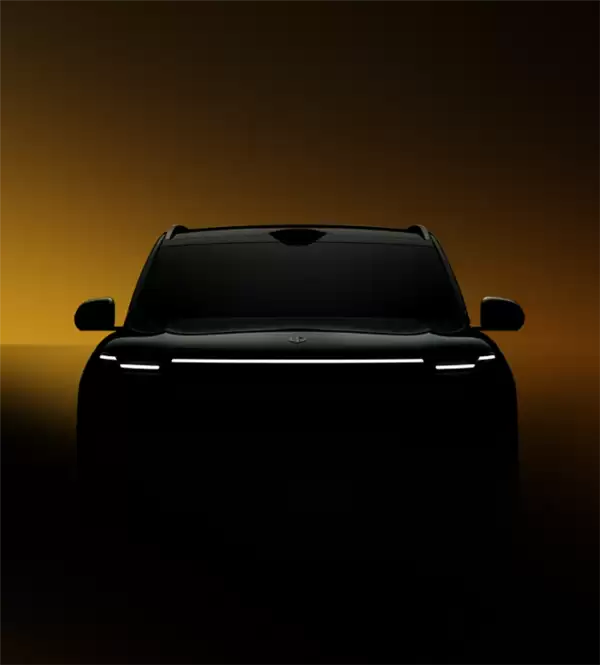 零跑即将官宣首位代言人！网友扒出代言人是费翔