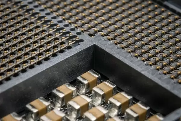 HWiNFO v8.32发布：强化支持AMD 900系与Intel Nova Lake-S平台