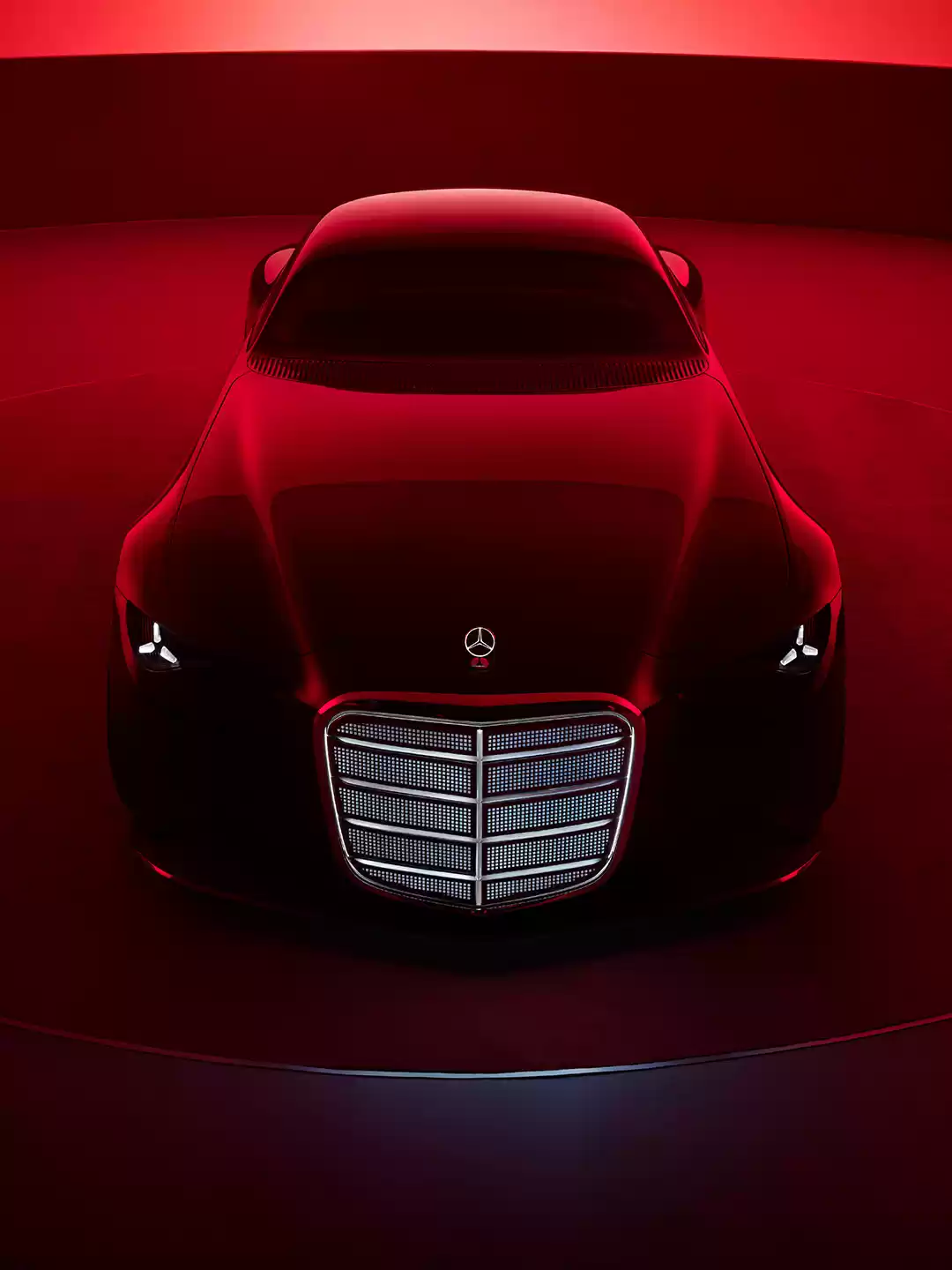 梅赛德斯-奔驰 VISION ICONIC 概念车全球首发亮相，采用全新设计语言