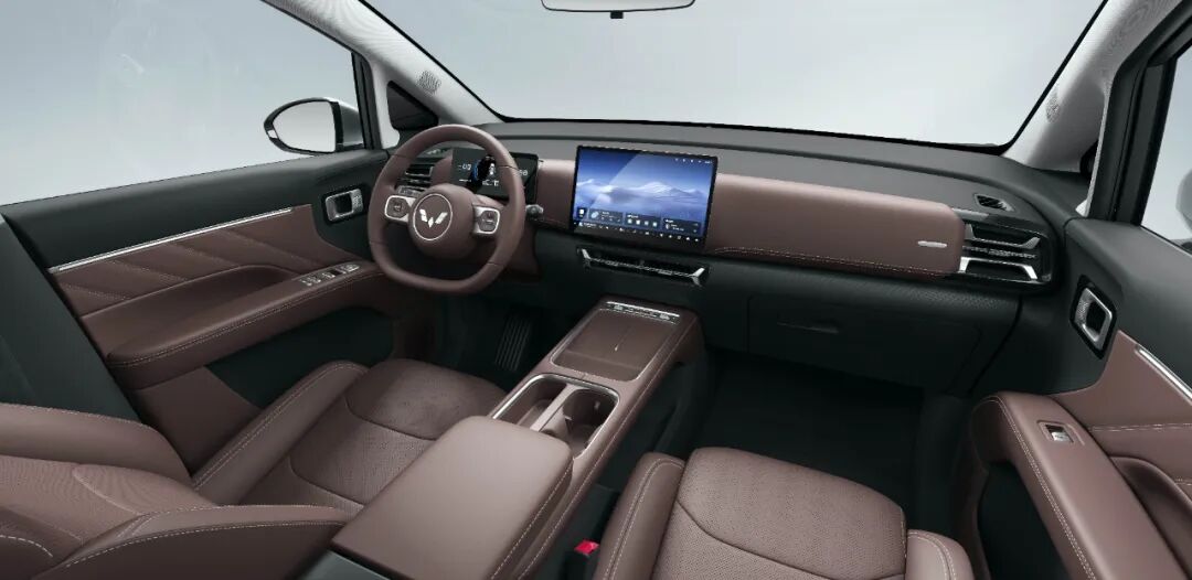 五菱星光 730“全能舒享大 7 座”MPV 预售：7.68 万-11.28 万元，油、混、电全都有