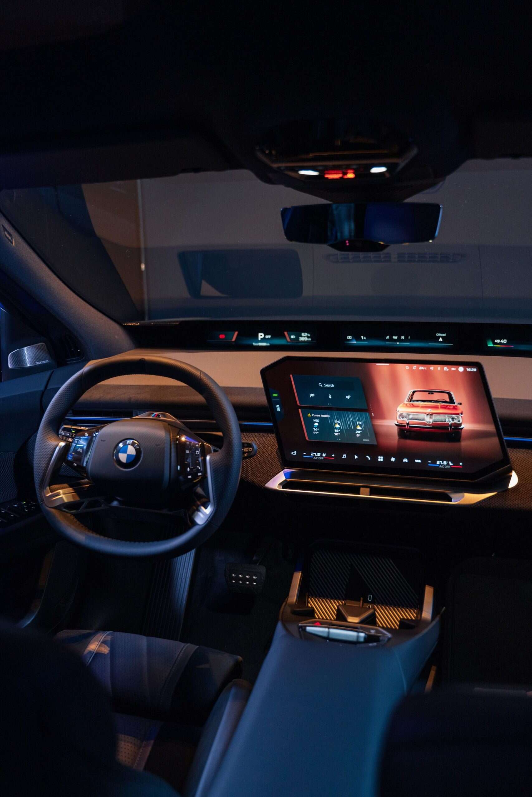 首款 Neue Klasse SUV：宝马展示 iX3，零百加速约 4.9 秒、WLTP 工况续航最高 800 公里