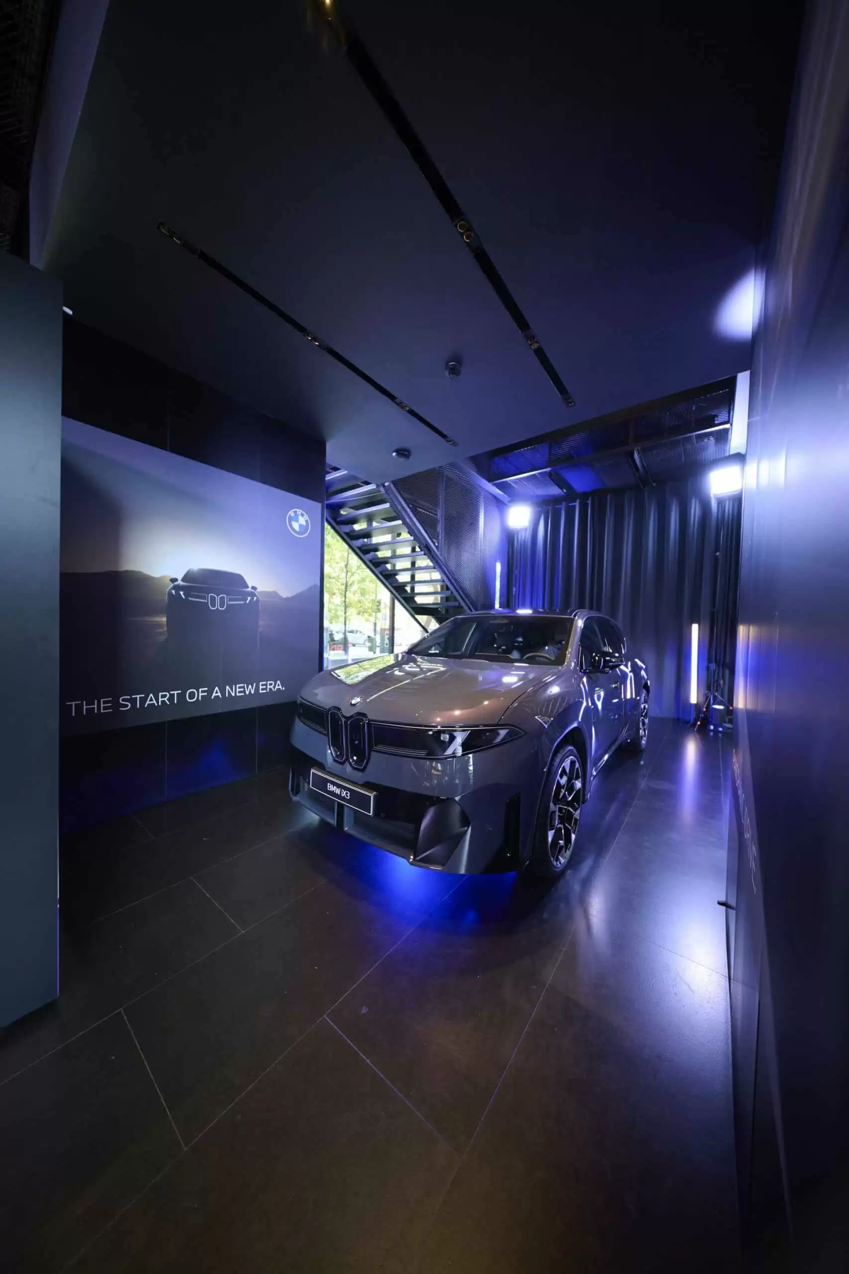 首款 Neue Klasse SUV:宝马展示 iX3,零百加速约 4.9 秒、WLTP 工况续航最高 800 公里