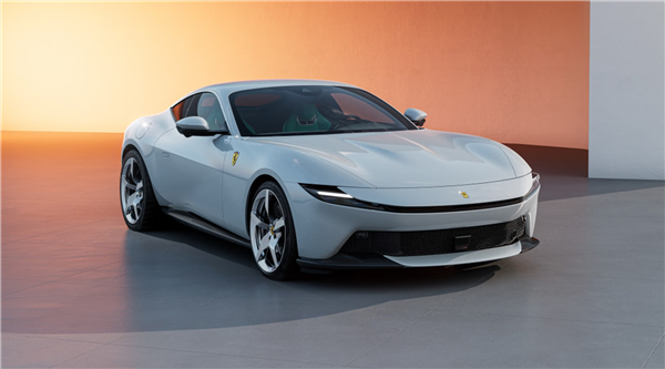 最便宜的跃马超跑登场！法拉利Amalfi国内上市：259.85万起