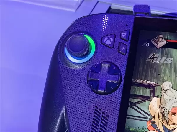 6999元今天上市！ROG XBOX掌机X实拍图来了：黑色外观质感十足