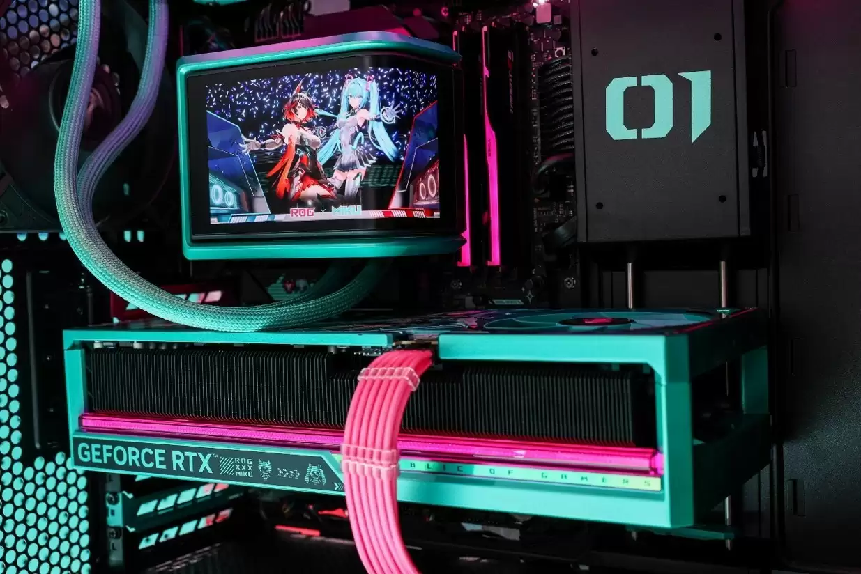 双十一要颜要耀眼！ROG夜神RTX5080 RO姬x初音未来版显卡