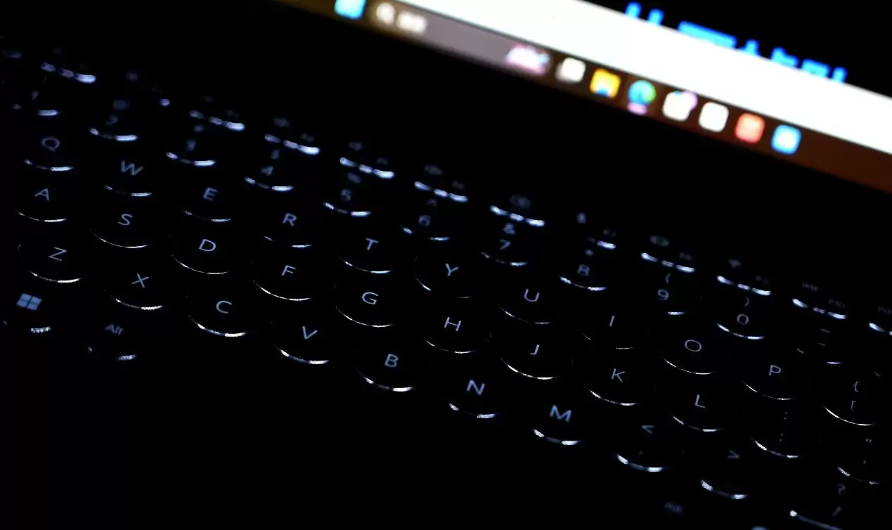 一眼心动的波点好物!WIKO Hi MateBook 14 酷睿版图赏