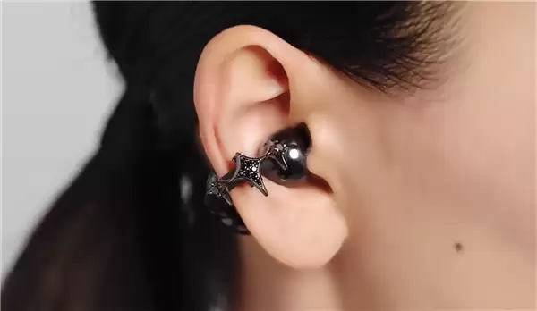 女生要种草了 华为FreeClip 2耳夹式耳机上线三款专属配饰：海星、蝴蝶、星芒