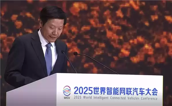 雷军最新演讲!呼吁全行业以安全为基础聚焦技术研发 共同抵制网络水军、黑公关等网络乱象