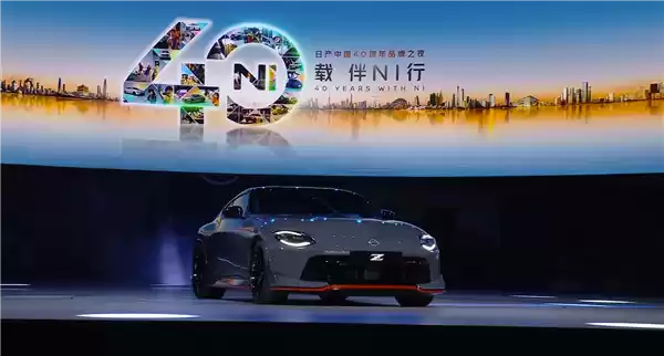 3.0T V6双涡轮增压 日产双门超跑Z Nismo官宣明年引进中国