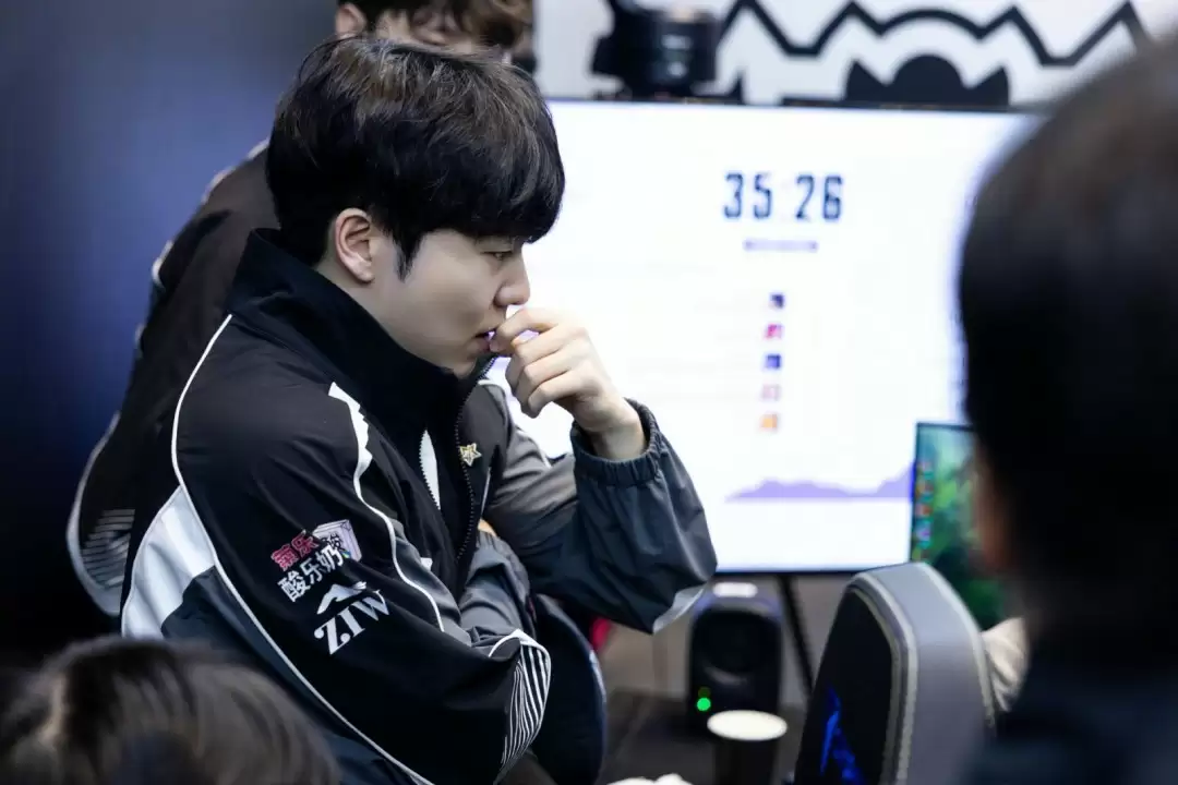 iG惜别S15全球总决赛:断裂处重铸剑刃,2026赛季誓破极境 iG惜别S15全球总决赛:断裂处重铸剑刃,2026赛季誓破极境