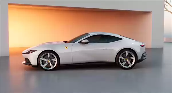 最便宜的跃马超跑登场！法拉利Amalfi国内上市：259.85万起