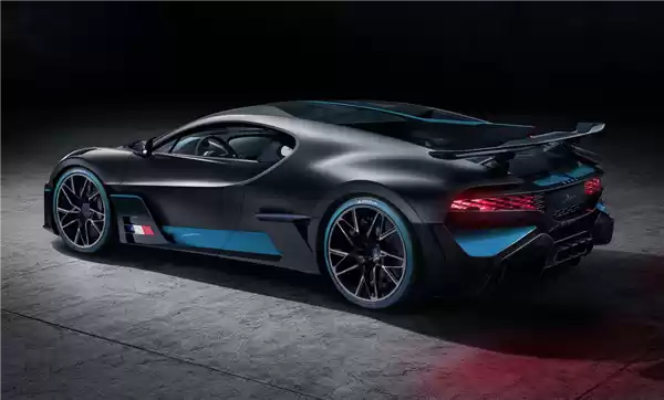 售价4157万、全球限量40台的神车！布加迪Divo国内首秀