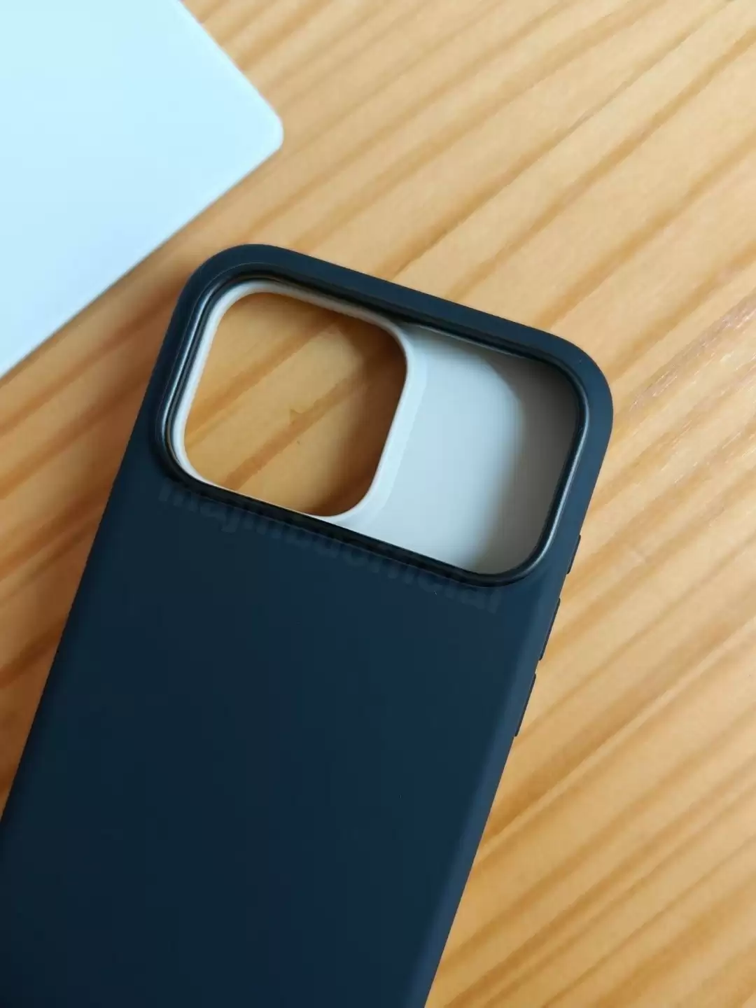 硅胶保护壳底部