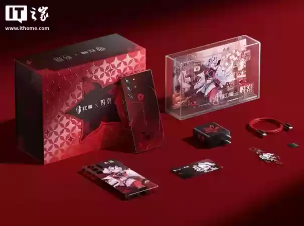 鸣潮 X 红魔联名新品 2026 年 1 月发布