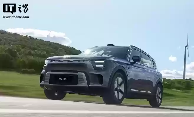 smart 首款插电混车型“精灵#5 EHD”10 月 28 日上市：奔驰设计团队打造，预售价 18.99 万元起