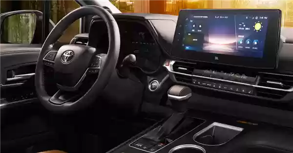 买它还是国产新能源MPV 新款丰田格瑞维亚上市：29.98万起