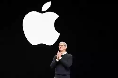曝苹果有望迎来新时代++iPhone 16价比老人机果粉一夜心碎！