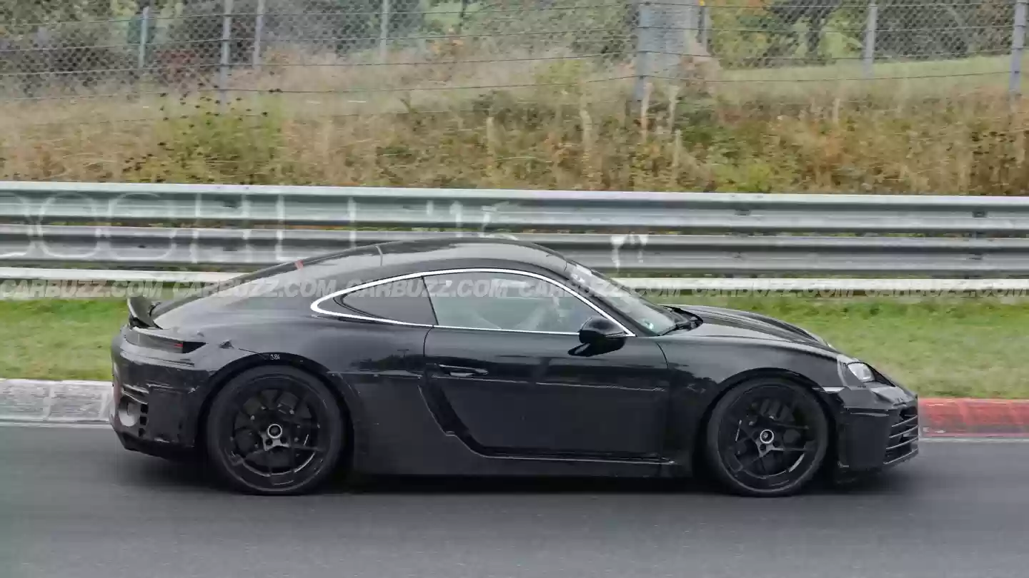 保时捷下一代电动718 Cayman原型车路测图曝光