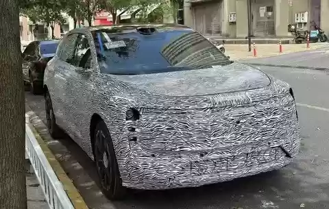 奥迪E8谍照曝光，能否助AUDI品牌突围？