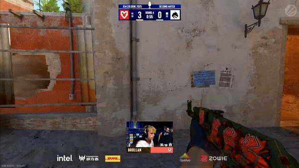 IEM科隆2025:独联体双子星觉醒!Spirit鏖战三图力克MOUZ晋级四强 IEM科隆2025:独联体双子星觉醒!Spirit鏖战三图力克MOUZ晋级四强