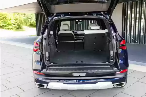 20多年的经典说没就没了!曝下一代宝马X5将取消标志性分段式尾门