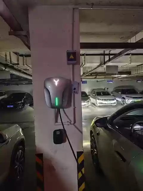 家用充电桩实测650km续航:前段精准后段虚电