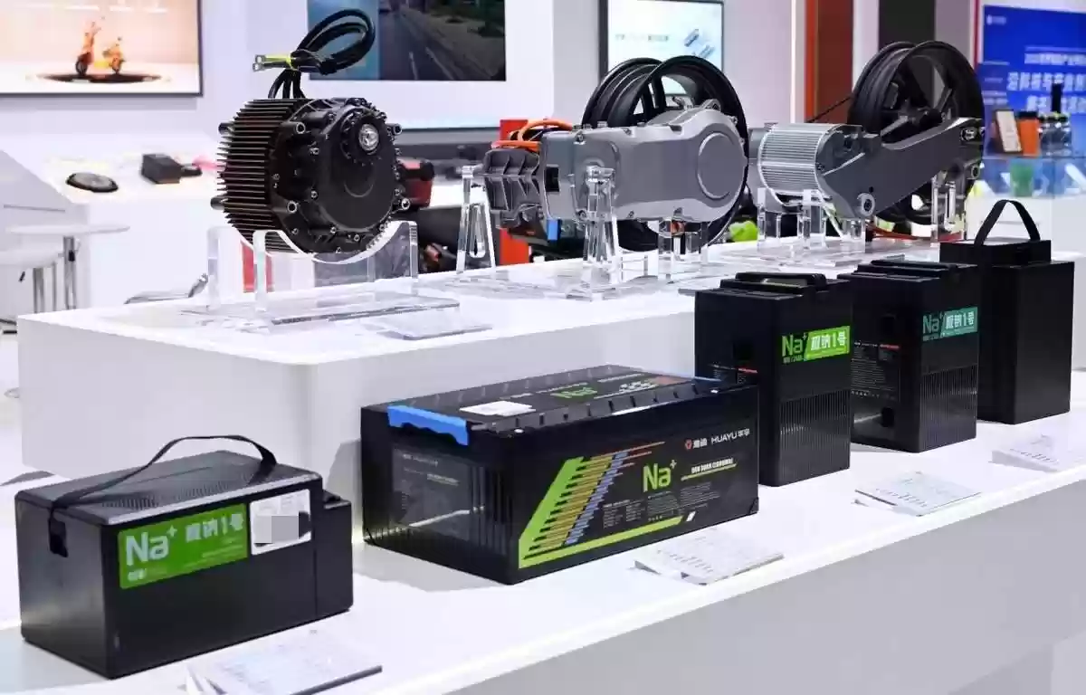 “不换维护只换新”！雅迪华宇电池南京展即将发布质量服务新标准