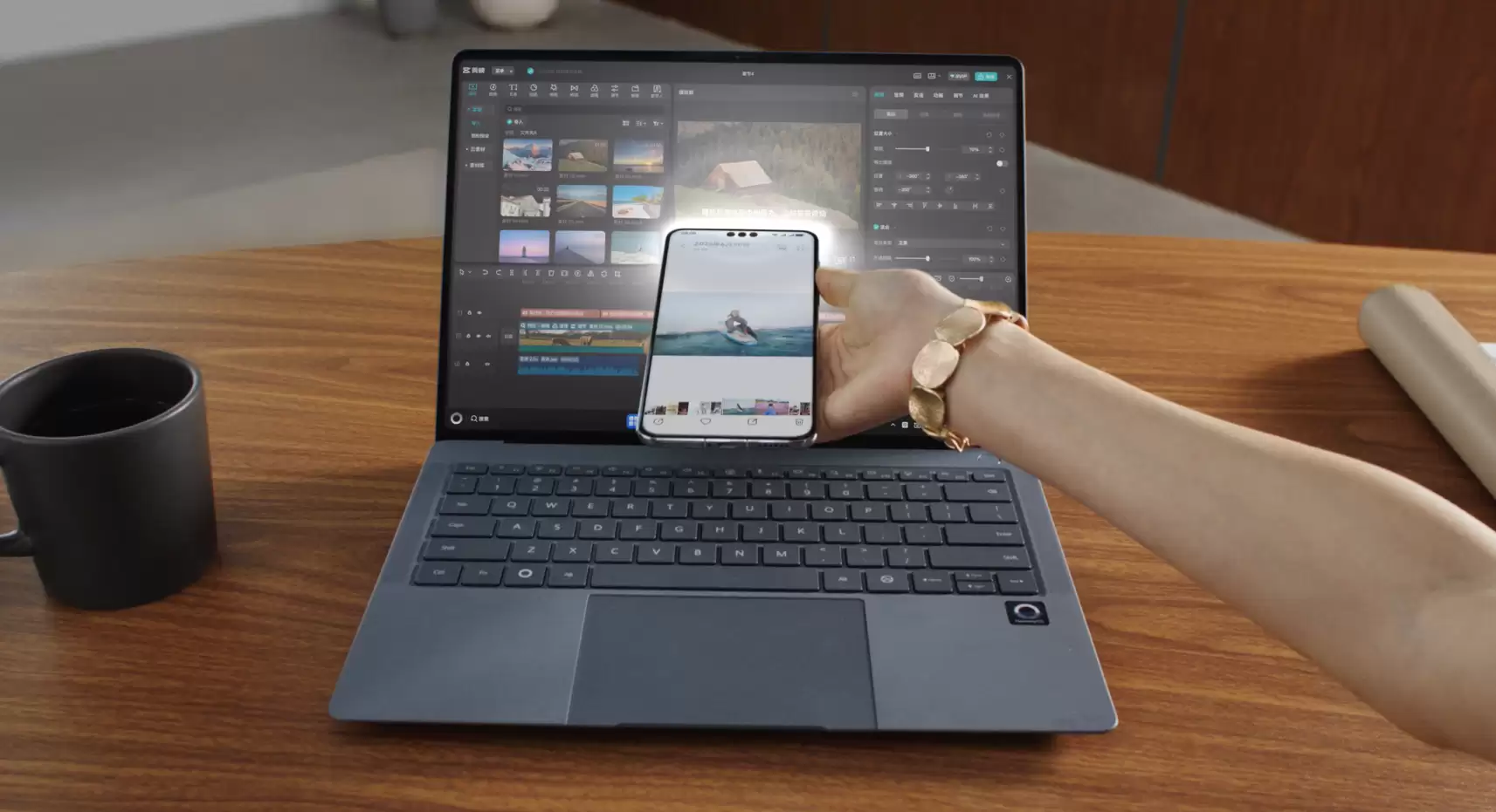 鸿蒙电脑新玩法 HarmonyOS 6“碰一碰”堪称革命性跨端交互体验