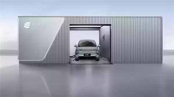 启用纯电MPV 上海出租上新车型：可放6件大行李箱