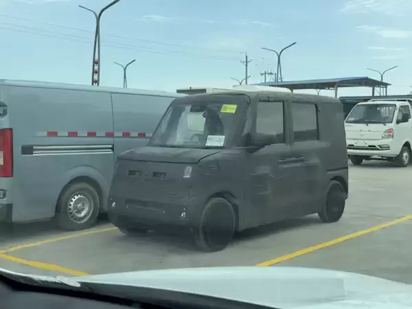 小身材大空间!比亚迪全新纯电K-Car首张预告图发布