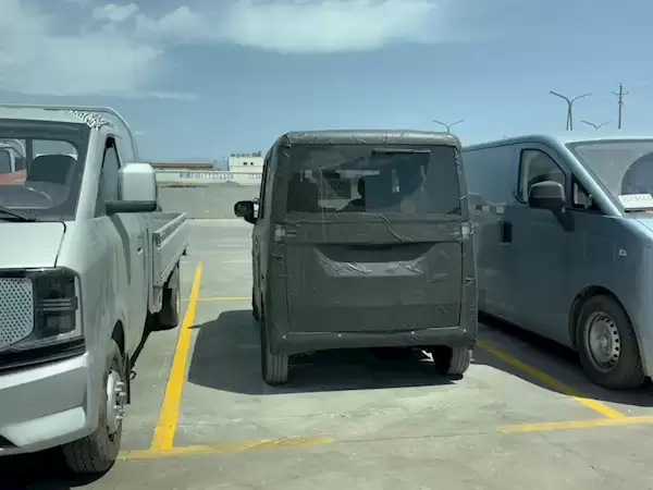 小身材大空间!比亚迪全新纯电K-Car首张预告图发布