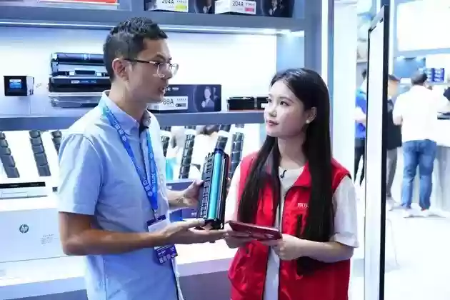 格之格亮相第十九届珠海国际办公设备及耗材展，斩获“环保贡献奖”