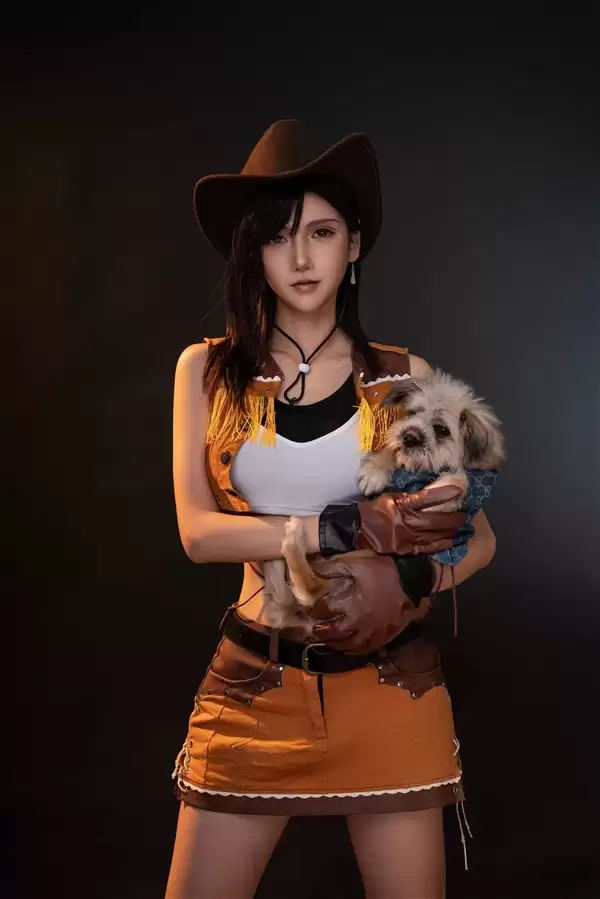 国内美女《FF7》蒂法COS！还原度之高令人惊叹