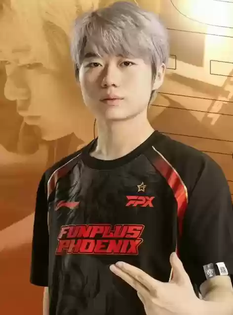 留英女生曝与LPL新秀蔡子俊情感纠葛