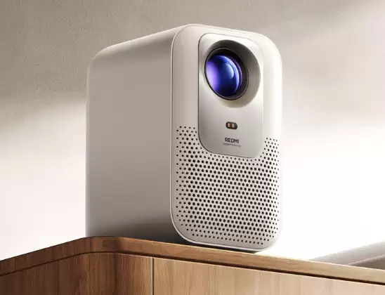 999元起！新型智能投影仪支持1080P、MEMC与语音控制