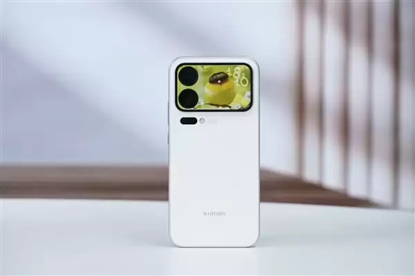 小米14 Pro系列首发光影猎人950L！小米：逆光抓拍告别鬼影