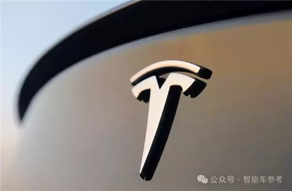 马斯克：工资不到位 特斯拉CEO我不干了