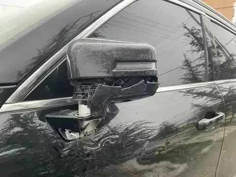 哈弗大狗后视镜损坏可否单独更换？