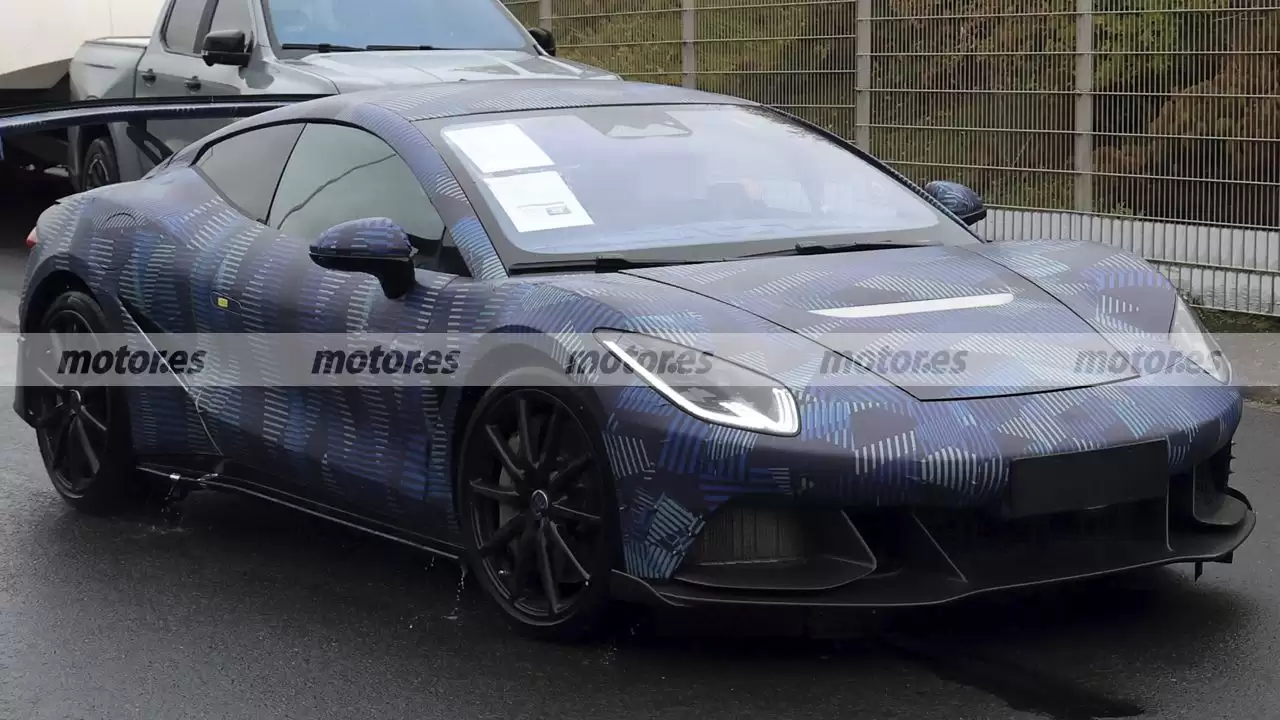 比亚迪腾势首款概念跑车“腾势 Z”现身纽博格林：宽体姿态 + 大尾翼