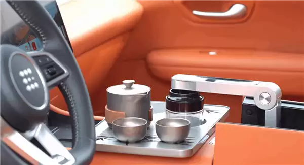 12万级唯一230KM超长续航电混SUV！第三代蓝电E5 PLUS绝对值得等一波