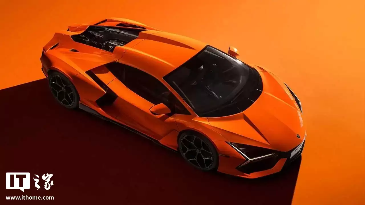 兰博基尼加码售后服务：新车型整车质保 5 年，延保计划最长 10 年