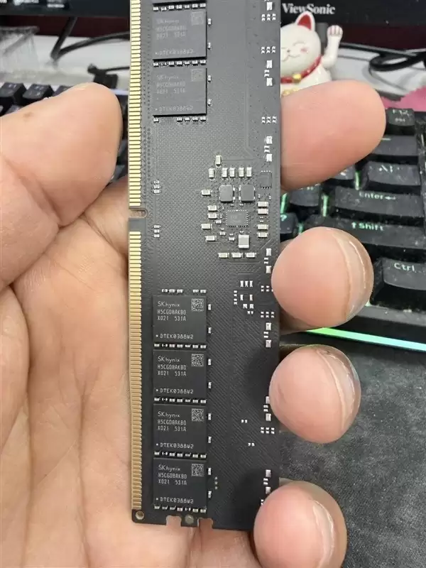 SK海力士推DDR5-7200新芯片X021剑指下一代平台