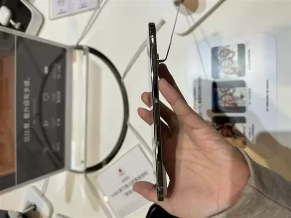 iPhone Air上市遇冷 史上最薄的iPhone卖不动了