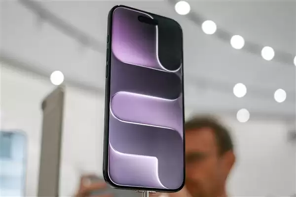 开售一个月 iPhone17全版本激活量突破百万台