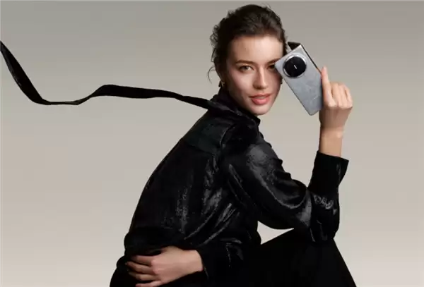 直板机和折叠屏怎么选？2025年不用纠结：华为折叠屏适配全场景需求