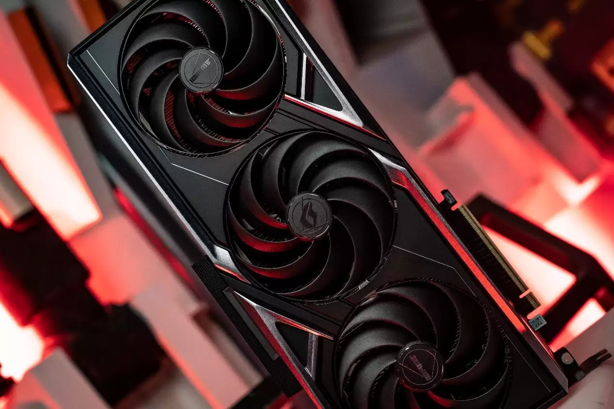 决战CAC!七彩虹iGame RTX 50 Vulcan显卡性能释放