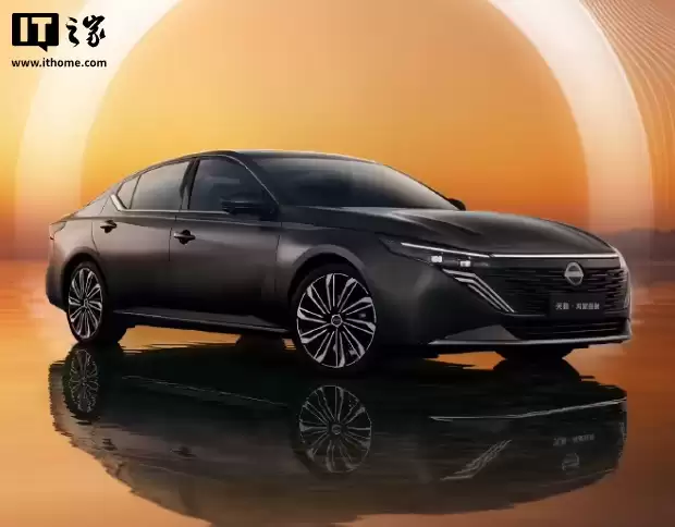 东风日产 N6 / 新款天籁车型下线，将于四季度上市